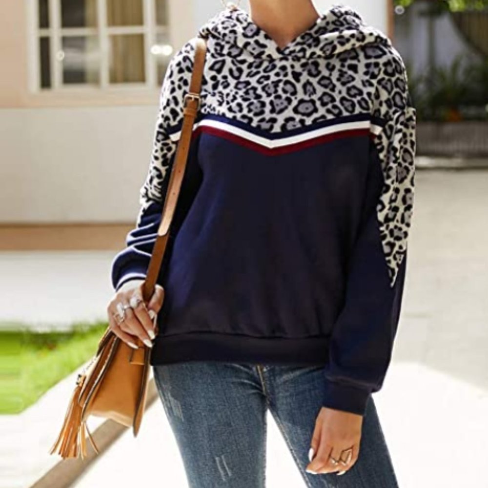 Leopard Print Hooded Sherpa - image 2